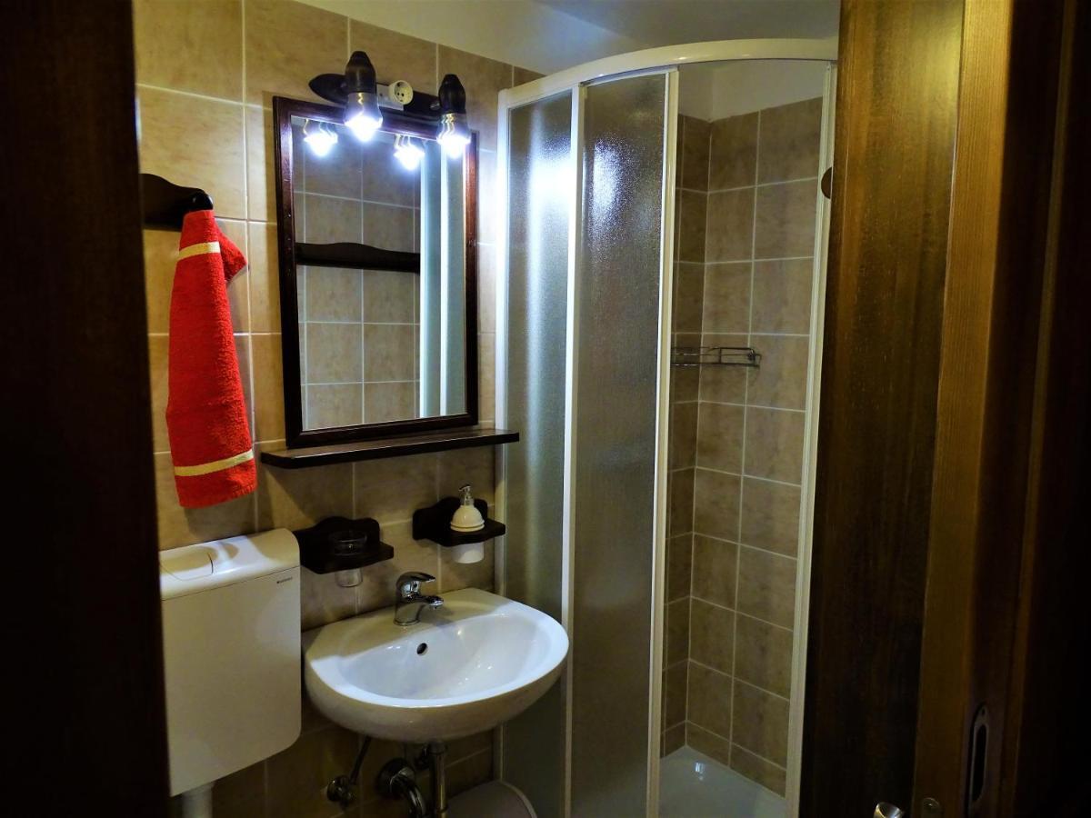 Apartmaji Pr-Gujlu Sela Nad Podmelcem 5220 Tolmin Podmelec Ngoại thất bức ảnh
